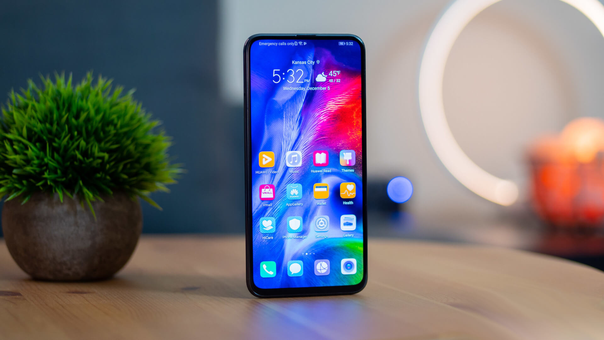 Honor center. Хонор 3. Флагманские смартфоны 2021. Huawei в 15 или Honor Magic.